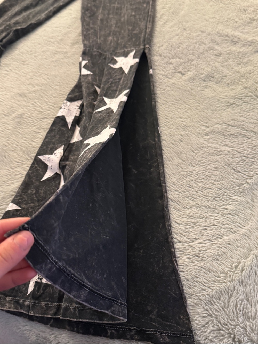 Black Star-Print Flare leggings - Picture 3 of 8